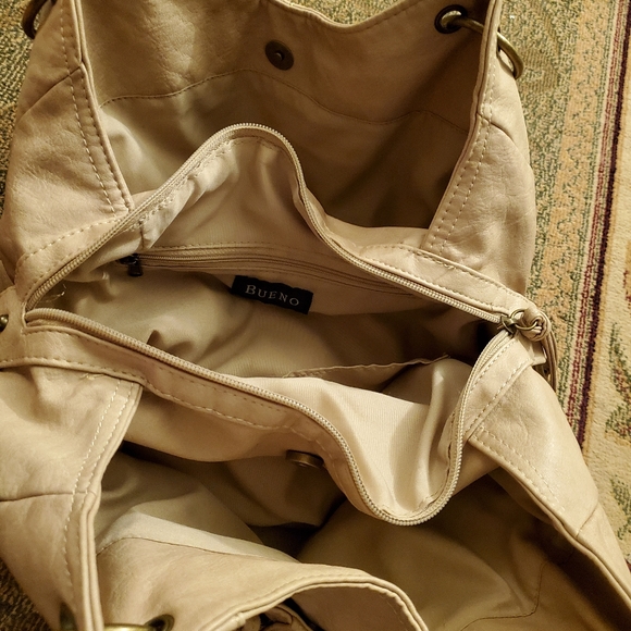 Tan Many Pockets Faux Leather Beuno Purse - Picture 4 of 9